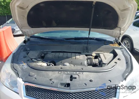 2011 Chevrolet Traverse 1Lt z USA, uszkodzony, nr VIN 1GNKRGED8BJ393561